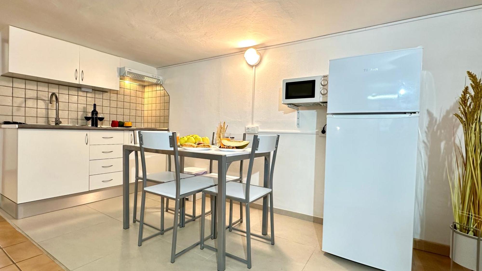 Acogedor Apartamento Cerca De La Playa, Wifi La Laguna Kültér fotó